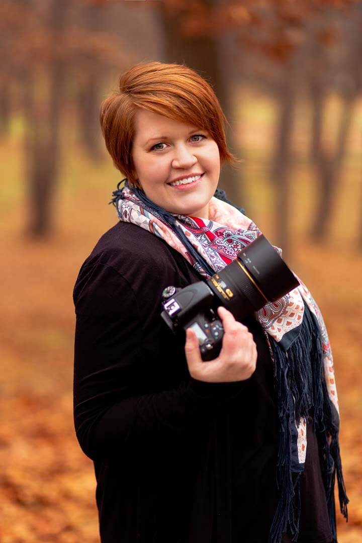 Janae Paciotti owner of Iris Lane Photographer